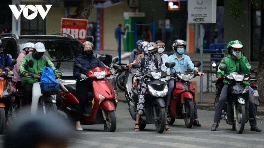 Cold front moves south, bringing colder weather to northern Vietnam
